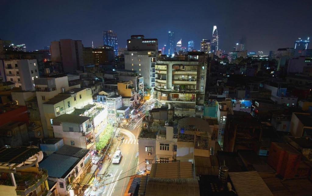 Son 2* TP. Hồ Chí Minh