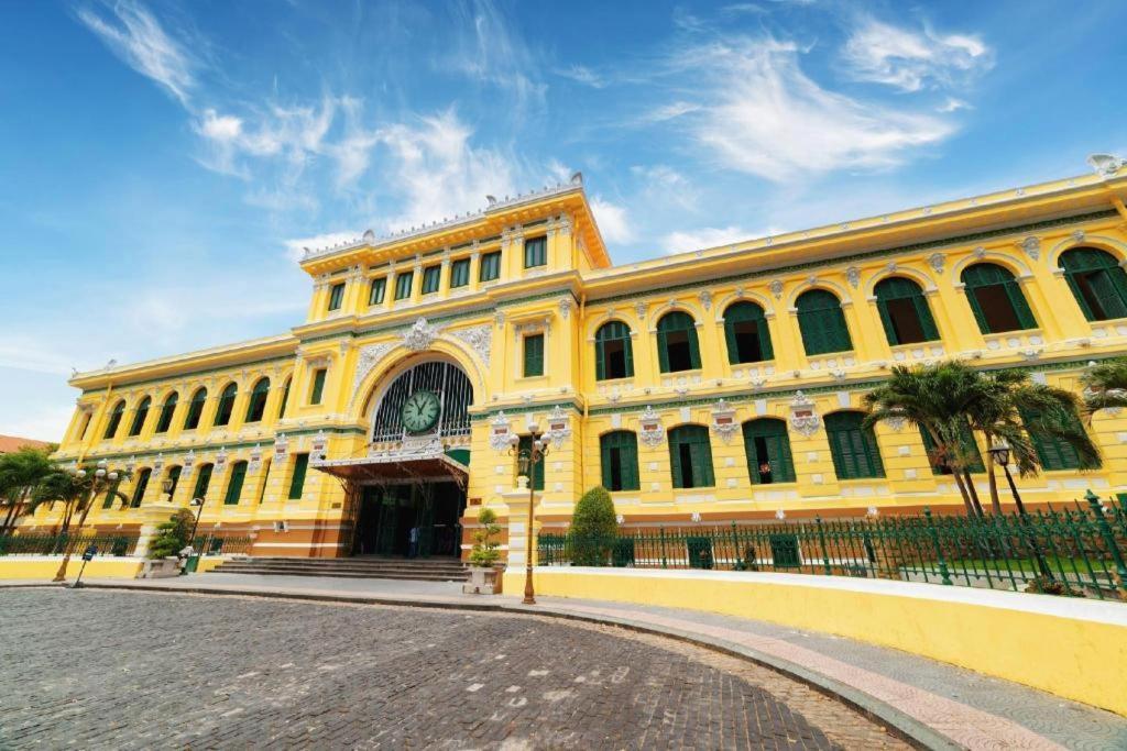 Son 2* TP. Hồ Chí Minh
